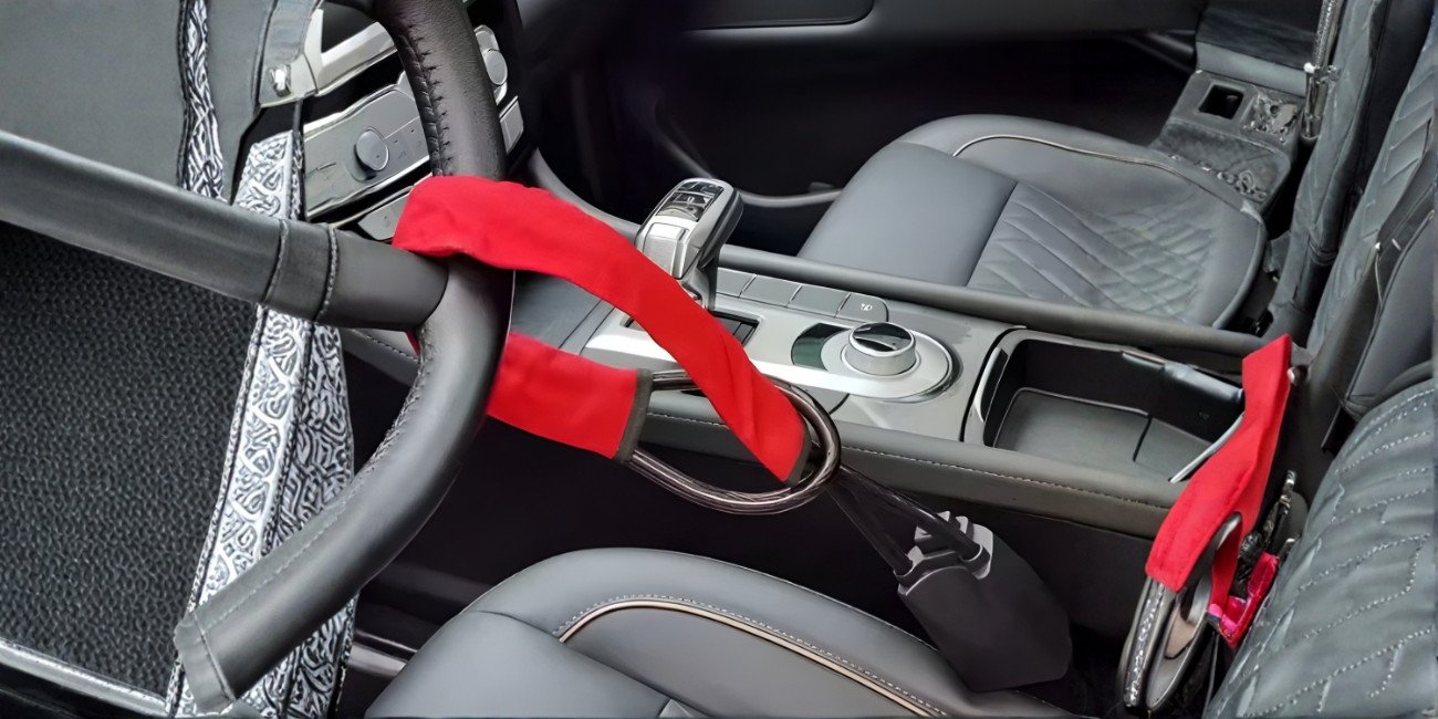 Wheel Steel LockSeat Belt – Heavy-Duty Anti-Theft Security Lock